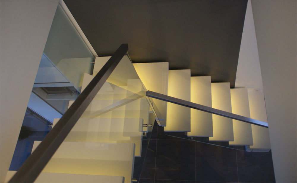 Staircase in Corian/Krion 
